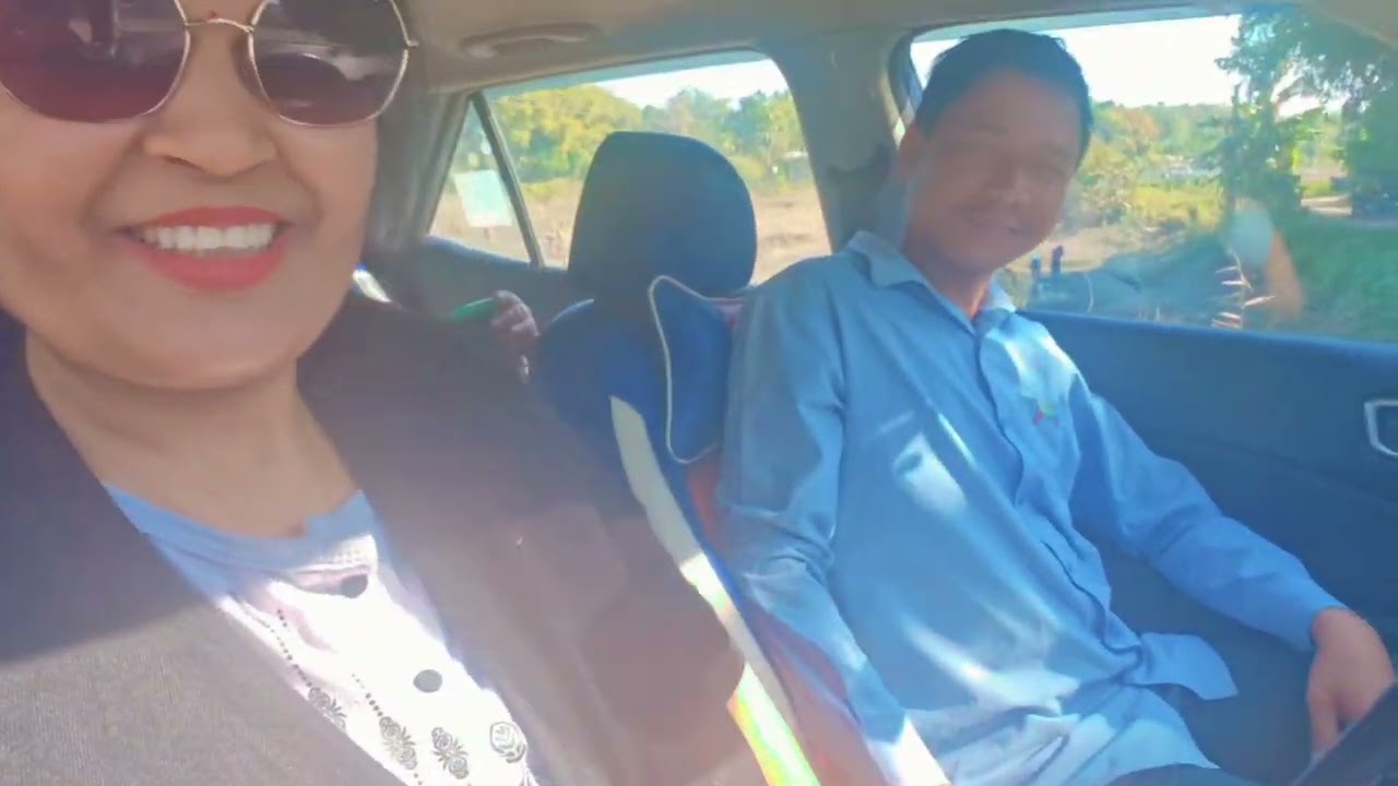 “Confidence on, fear off 🚗✨Car chalane ja rahi hu!”