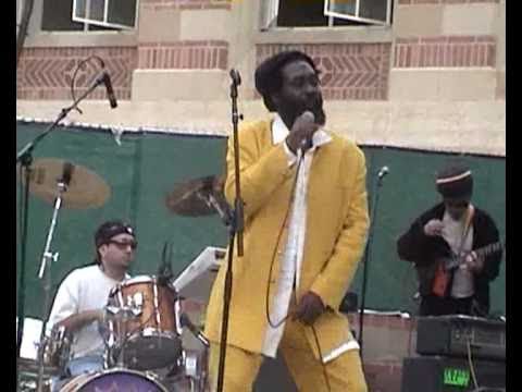 MIKEY GENERAL SINGER WITH THE FLAVOURレゲエ Mikey General - Singer With The Flavour - Version - YouTube