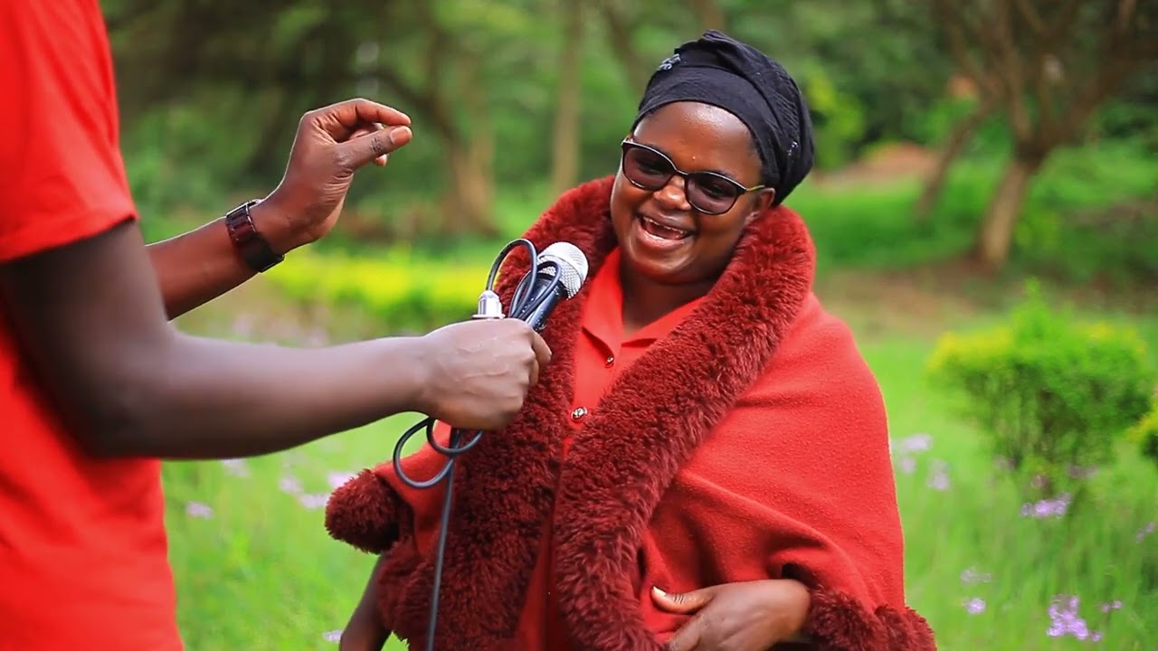 EV MAMAN LIONEL AZANYE AKANYAFU KURI CAMERA ACYAHA ABAGABO NABAGORE BIGIRA IBYO ATARIBYO NGO BASENYE