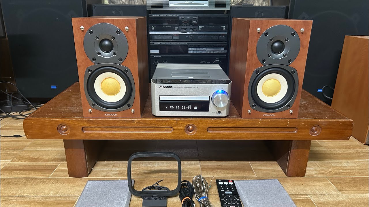 Kenwood K521 Hi-Fi System, original and in great condition, fully