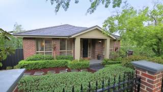 Marshall White: 1/16 Francesca Street Mont Albert North