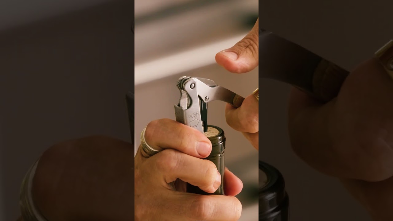 How to Use a Corkscrew the Right Way 🍷  