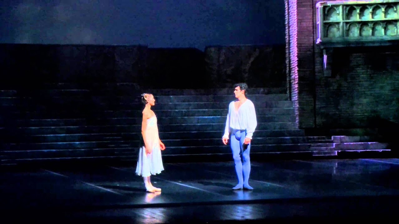 La Scena Del Balcone Romeo E Giulietta