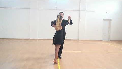 Cucaracha - Cha Cha Cha