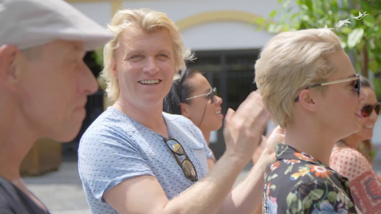 Hans Klok besucht den Europa-Park (Untertitel DE)