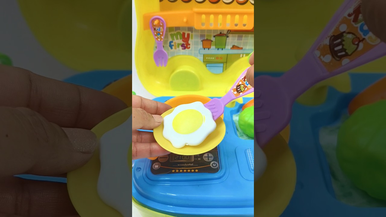 Toy kitchen cooking | Breakfast song 