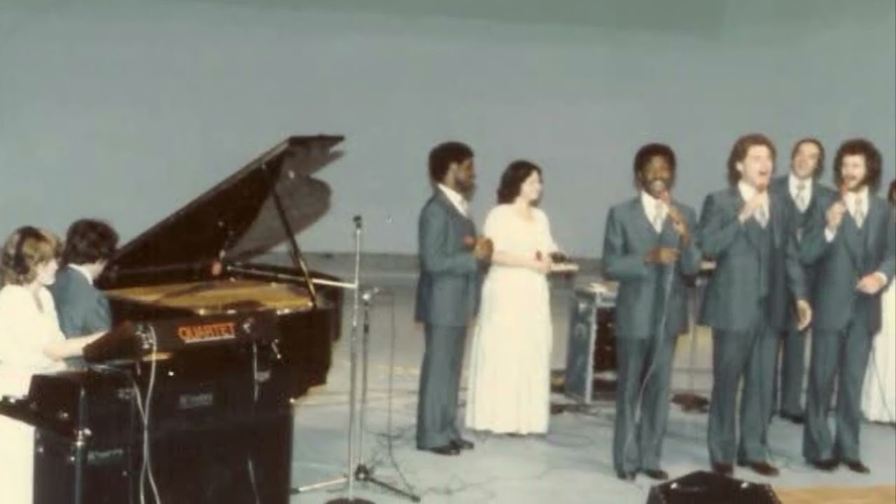 Harvest Celebration Trío: We have this moment today