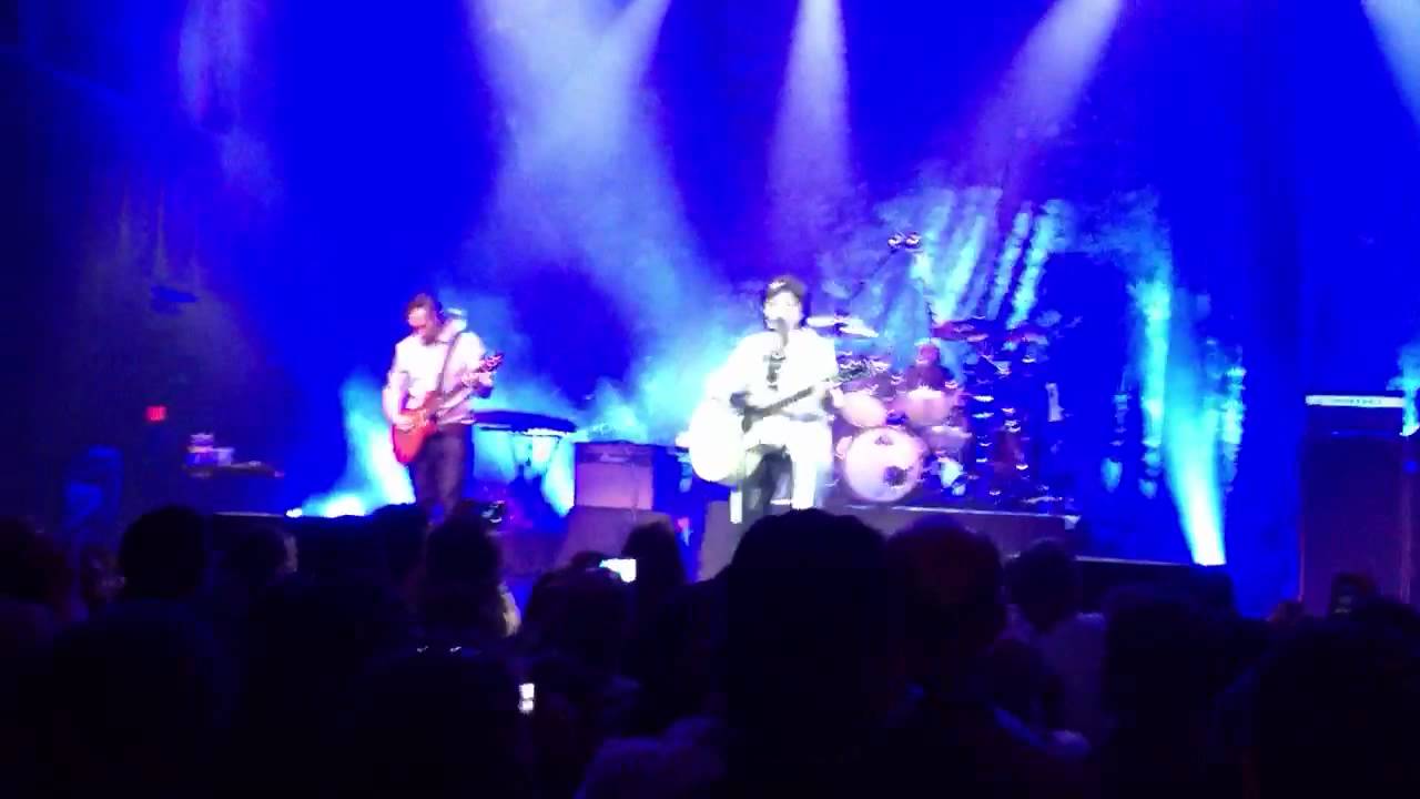 The Cranberries "Dreaming my dreams" May 11, 2012 House o YouTube