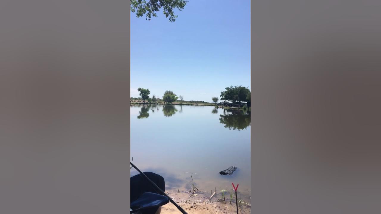 Fishing at HIDEAWAY lakes. Tornillo Texas YouTube