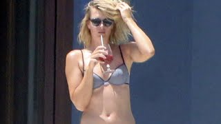 Djokovic Wedding Photos -- Drake vs. Nick Kyrgios Feud -- Sharapova's Mexican Vacation Djokovic Wedding Photos -- Drake vs. Nick Kyrgios Feud -- Sharapova's Mexican Vacation