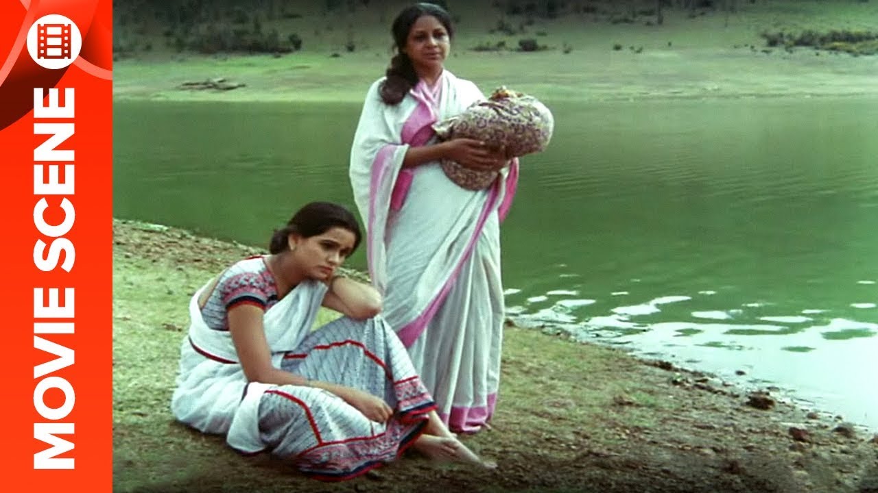 Padmini Kolhapure Feeling Helpless - Pyari Behna - YouTube