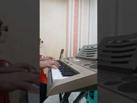 دندنه موسيقى تنسى واحدة عمرو دياب من داخل اكاديمية ميوزك لاند