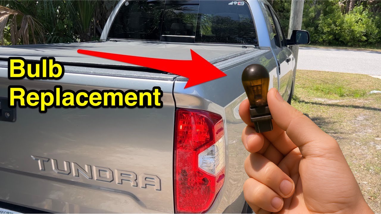 Toyota Tundra rear turn signal bulb replacement - DIY