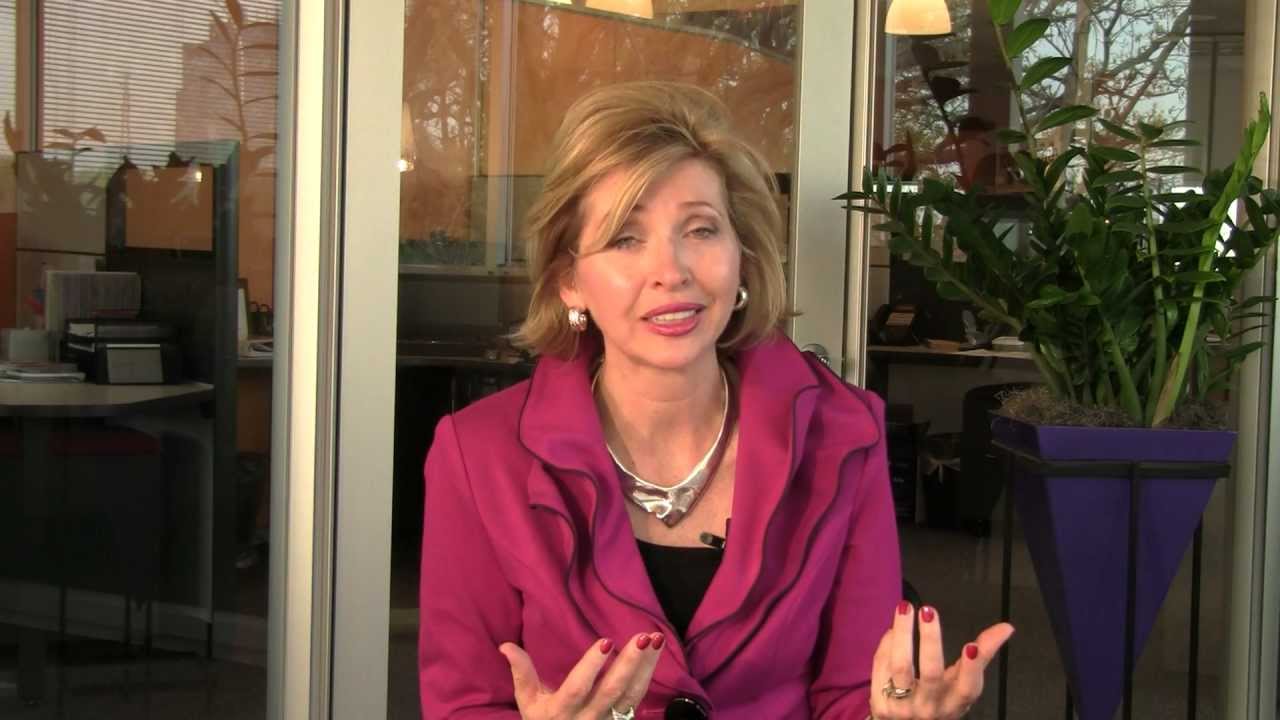 Strategy Outcome Based Thinking | Roxanne Emmerich