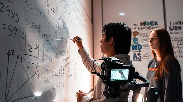 How to Film a Plot Twist (9 Simple Ways)