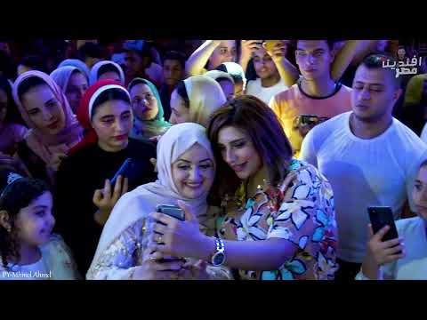 شاهد بنفسك يارا محمد بترقص مع العروسه وخاربه الفرح وافندينا مولعها