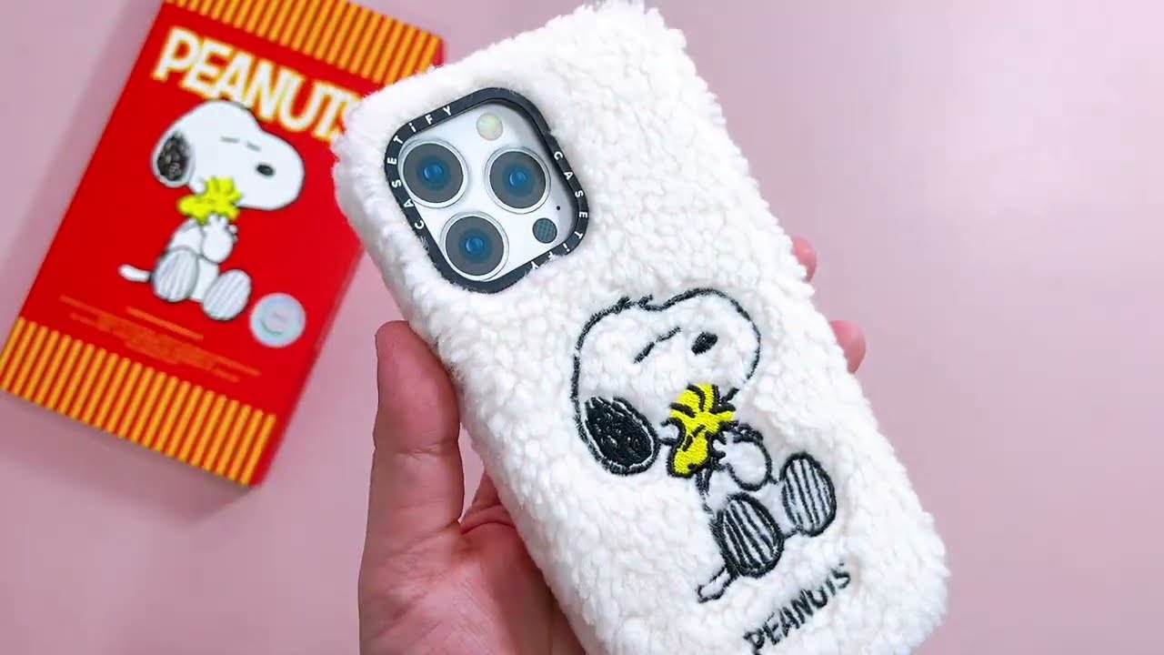 Snoopy Plush iPhone 13 Pro casetify