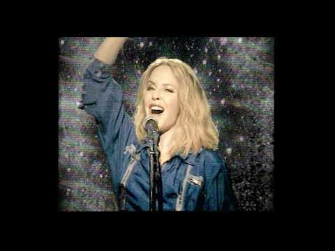 Video: Kylie Minogue alitokwa na machozi kwenye hafla ya chakula cha jioni