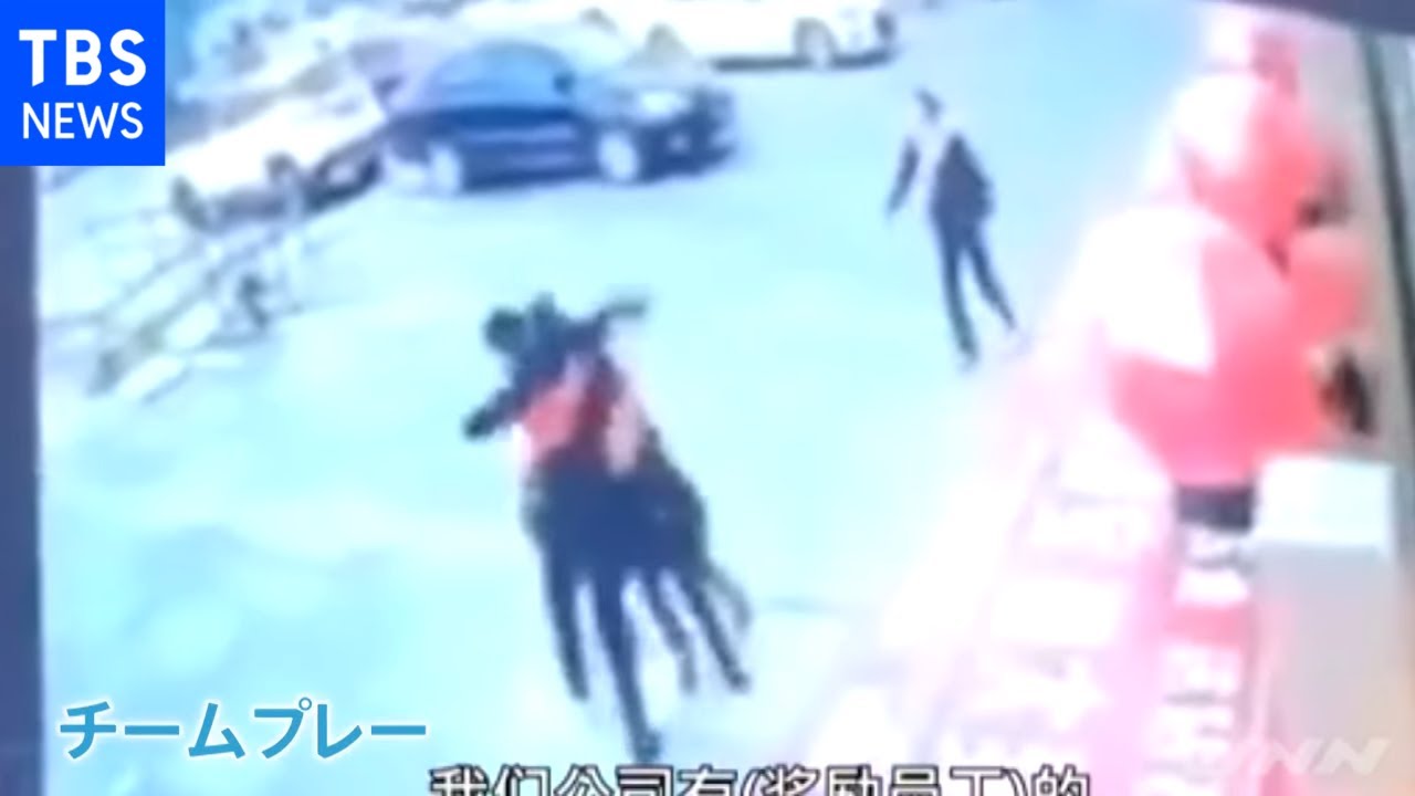 中国・広東省 宝石店窃盗犯を2人の店員が阻止 - YouTube
