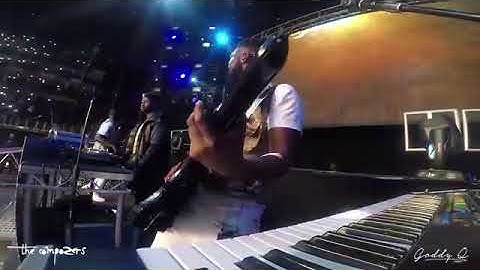 #davido 02 Arena Intro Featuring the Compozers - Aye