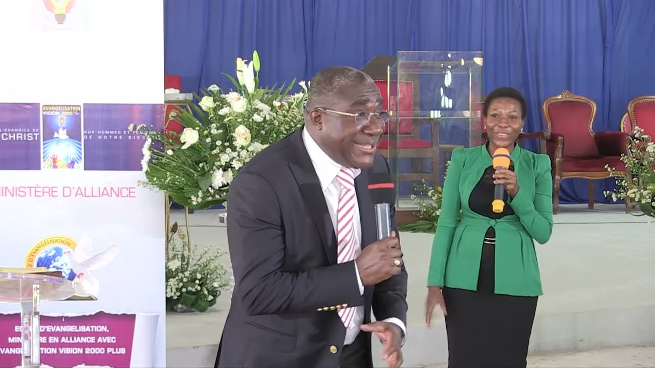 M. Sion I 𝗟’𝗘𝘀𝗽𝗿𝗶𝘁 𝗱𝘂 𝗦𝗲𝗶𝗴𝗻𝗲𝘂𝗿 𝗲𝘀𝘁 𝘀𝘂𝗿 𝗺𝗼𝗶 I Mathias Marie Esso (2)