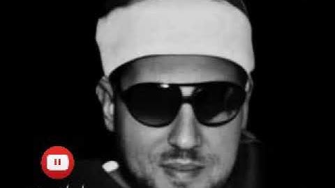 دي إمكانيات ربانيه لم تجدها إلا عند هذا المبدع القارئ الأسطوري الجميل محمد عمران