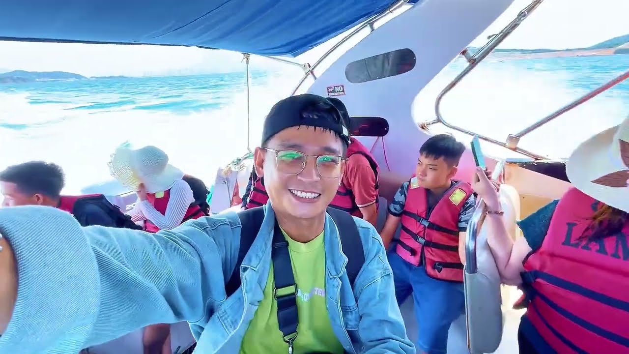 Khám Phá 3 Hòn Đảo Đẹp Như Tranh Tại Nha Trang – Một Việt Nam Khiến Tôi Tự Hào | Hàn Trương Vlog