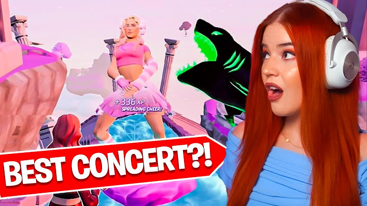 FULL Karol G CONCERT Reaction (*BEST* Fortnite Concert?!)