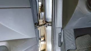 Volkswagen golf door hinge loose screw bolt easy fix