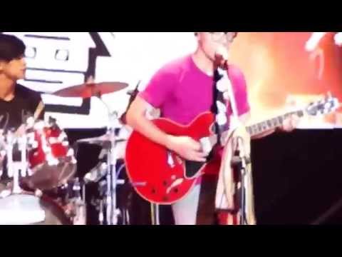 0816龜山夏日搖滾祈福音樂會 --- 盧廣仲 (我愛你)