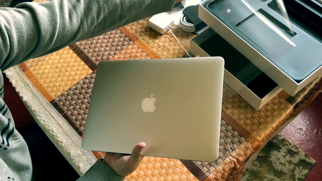 apple macbook air 13 mid 2017 mqd32