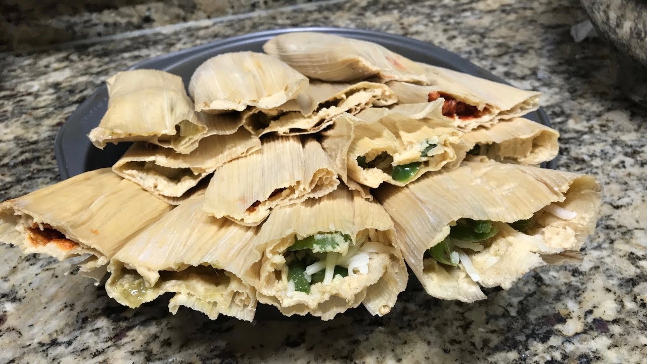 Homemade Tamales Rojos, Verdes y Rajas con Queso YouTube