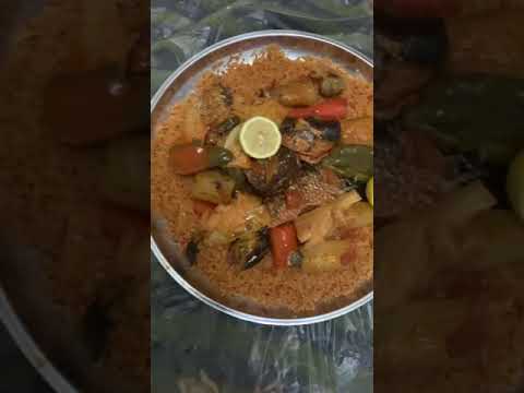 اشهر وجبة غذائية موريتانية الارز بالسمك تيبو دن