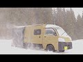 【吹雪の車中泊】朝起きたら猛吹雪に遭うソロキャンプ。ハイゼットパネルバン 薪ストーブ【Relaxing nature ASMR】