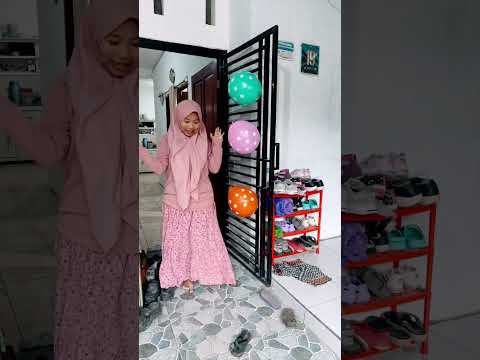 Balon ajaib bisa merubah warna baju⁉️