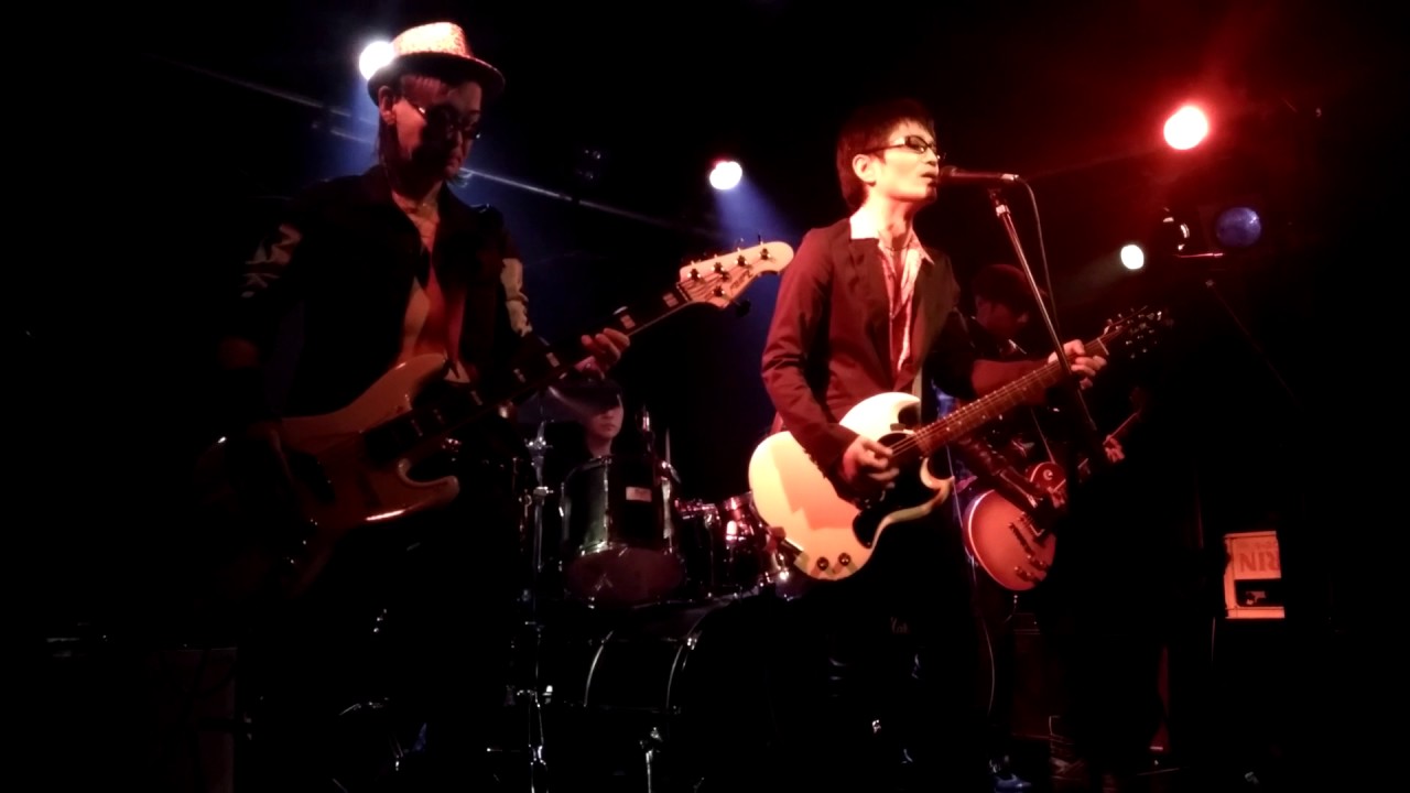DeeDee's - YouTube