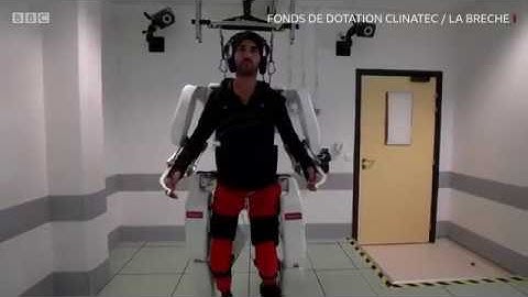 Mind controlled exoskeleton allows paralysed man to walk