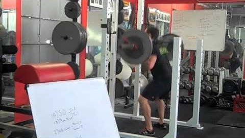 BACK SQUAT BOX JUMP AT UNDERGROUND.m4v