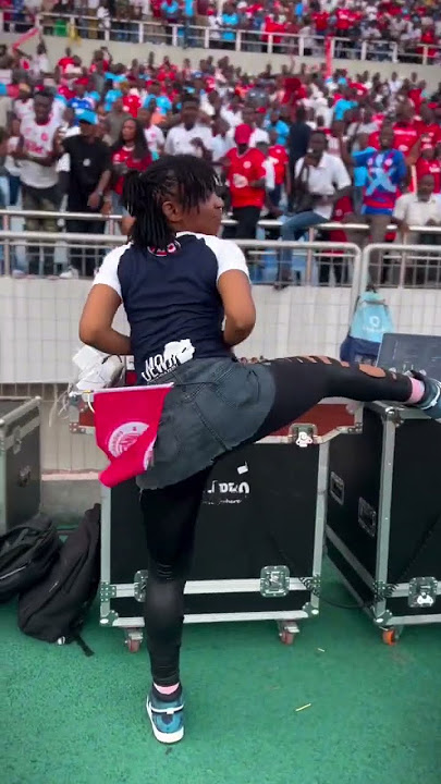 DJ SINYORITA Mtoto Kautaka.