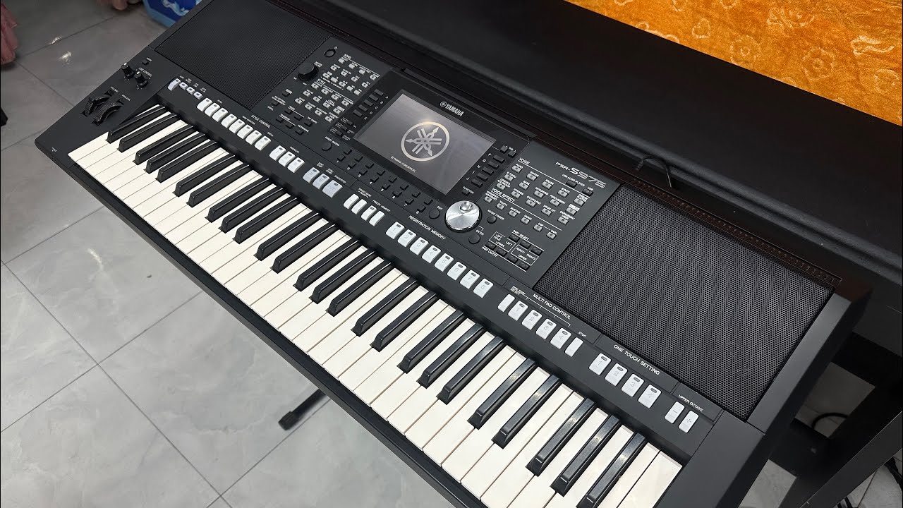 Psr-s975 hàng đẹp lại cập bến Nhạc Cụ Trường Nguyễn (đã bán)