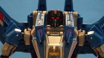 TRANSFORMERS THUNDERCRACKER IDW GENERATIONS FALL OF CYBERTON DELUXE CLASS TOY REVIEW