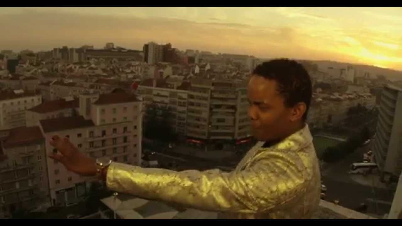 KUENO AIONDA - Marca de Batom