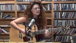 Miniatura del video "Josephine Phoenix - Like a Rolling Stone - WLRN Folk Music Radio"