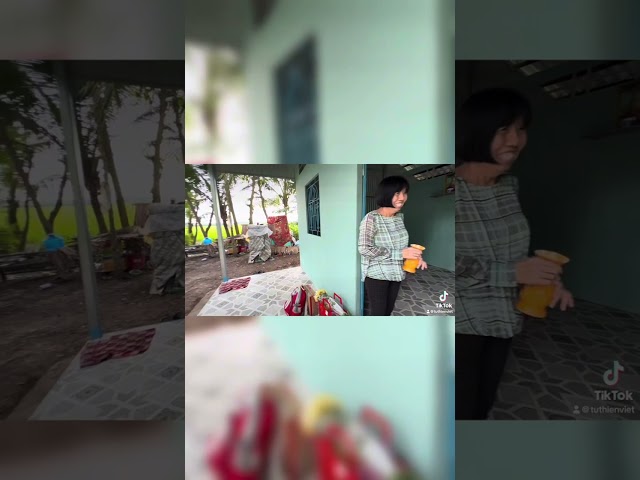 Trao tặng nhà tình thương san sẻ yêu thương