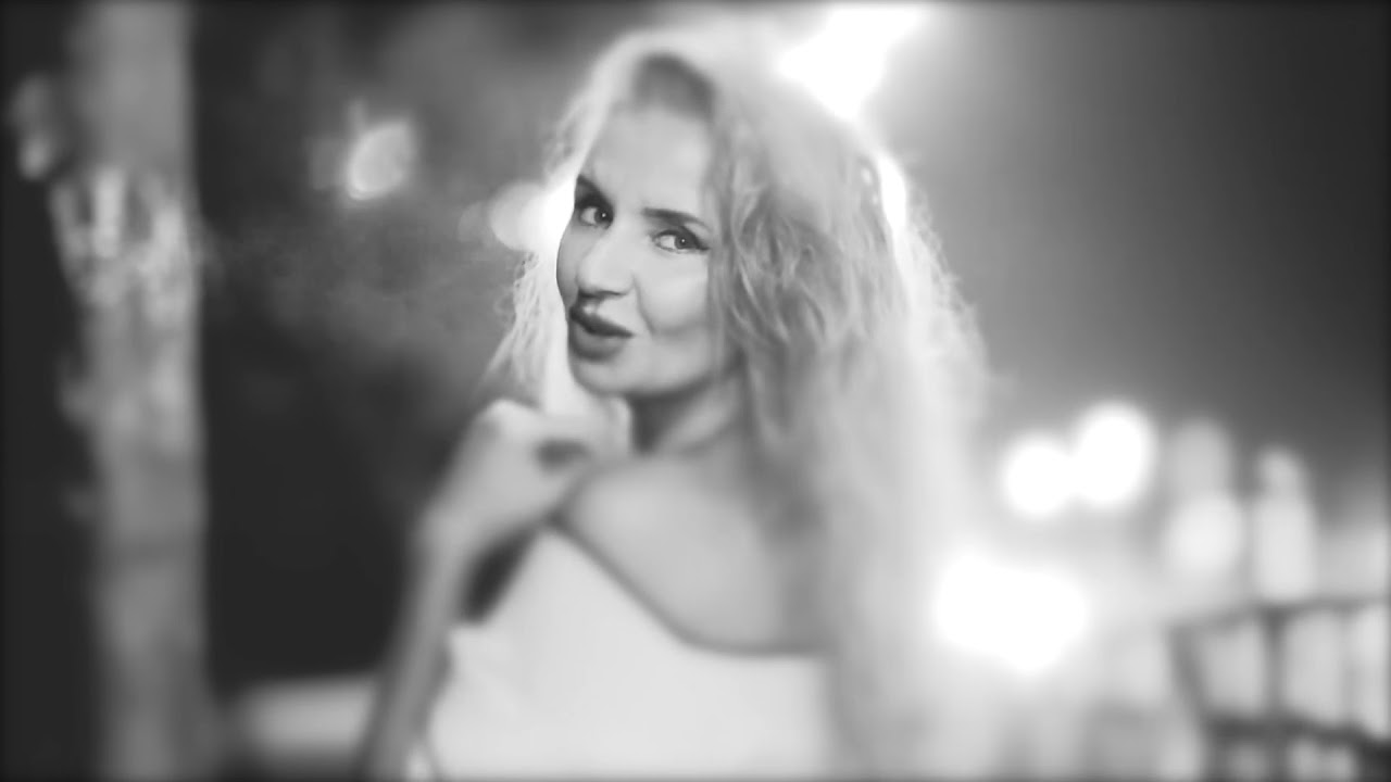 Mil Pasos-Phoenix Gabi(Dueto)