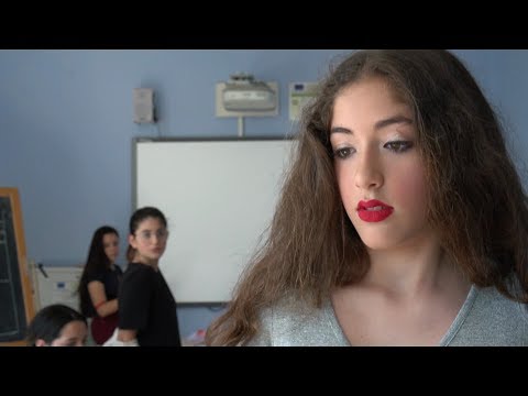 Video: Come Accontentare Tutte Le Ragazze Della Scuola