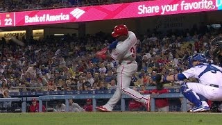 PHI@LAD: Herrera leads off 4th with homer to right