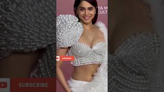 Bollywood Actresses Gorgeous Entry On Rdan Walk lfw2023  Ileana Dcruz Kareena Malaika Nora