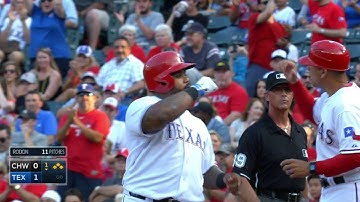 CWS@TEX: Fielder brings home DeShields with a single