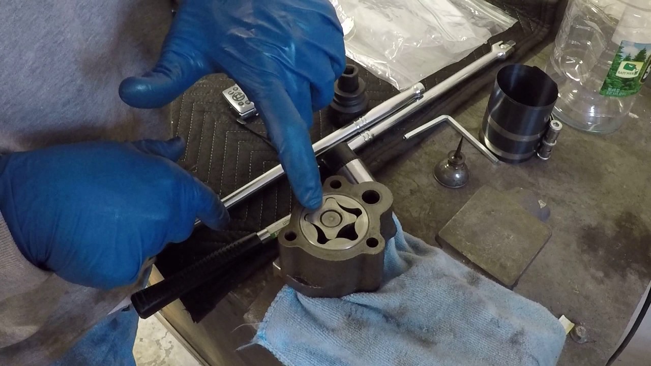 Triumph Spitfire Oil Pump Measurements - YouTube
